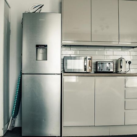 Dealhouse Apartments 10 허더즈필드 외부 사진