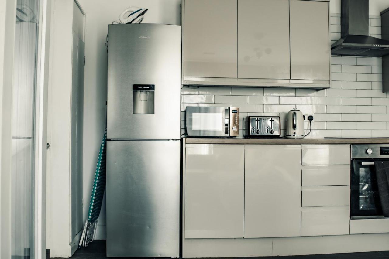 Dealhouse Apartments 10 허더즈필드 외부 사진