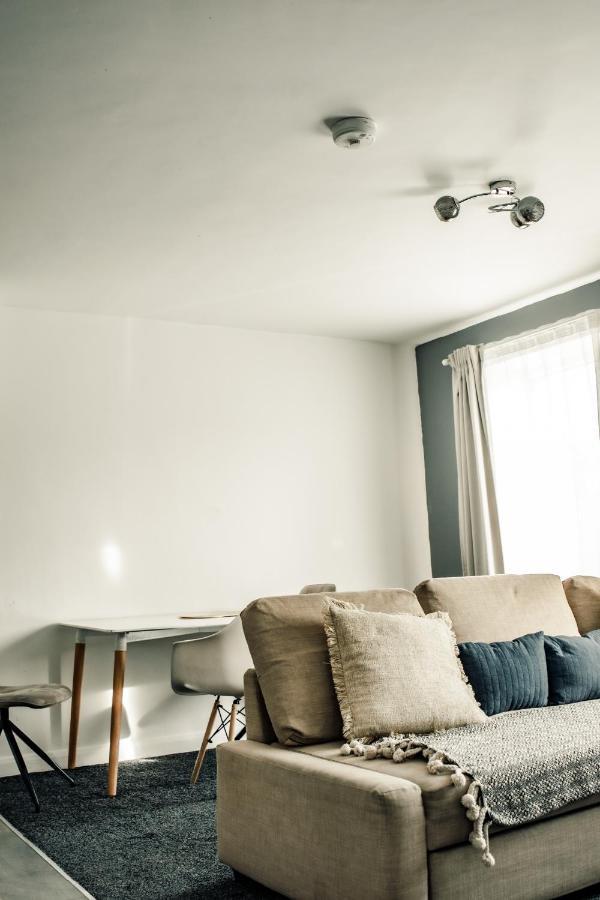 Dealhouse Apartments 10 허더즈필드 외부 사진